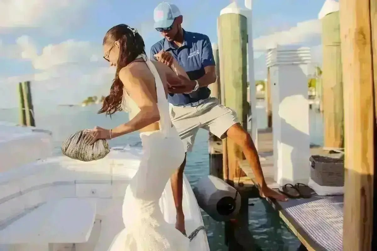 Harbour Island Sunset Cruise - Conch &amp; Coconut - Harbour Island, Bahamas