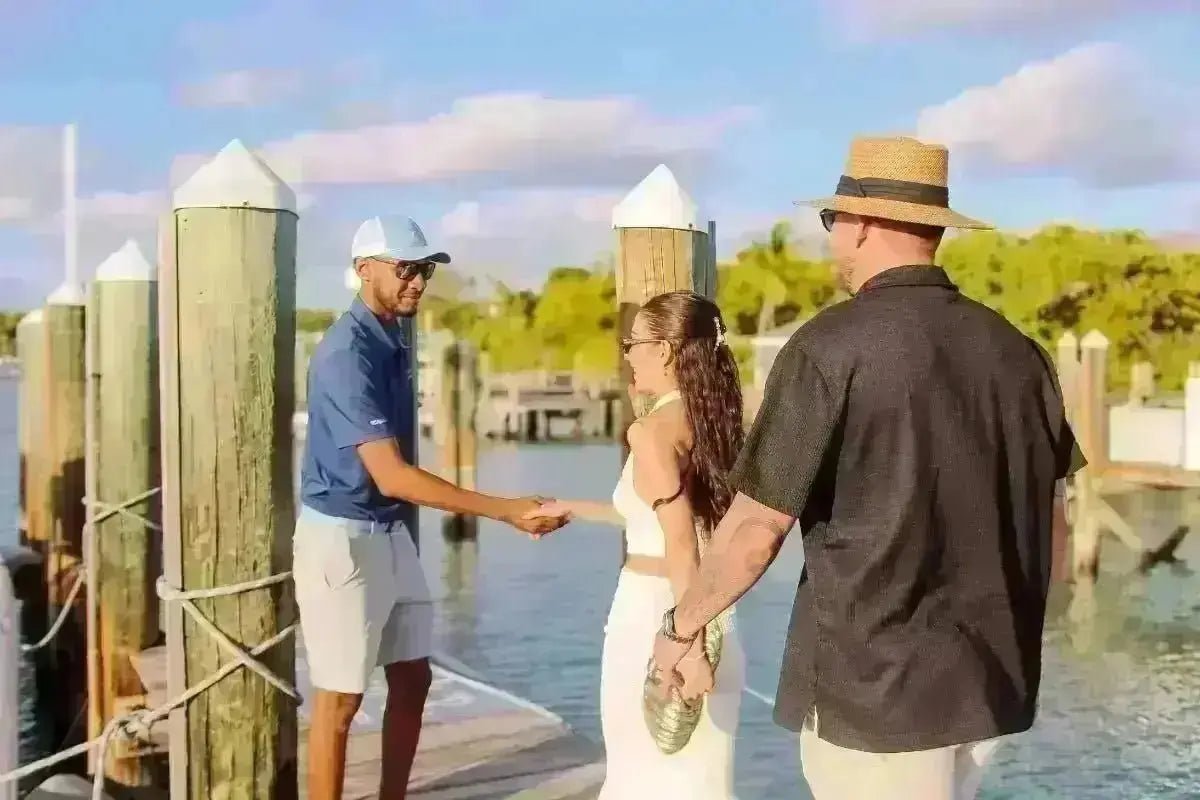Harbour Island Sunset Cruise - Conch &amp; Coconut - Harbour Island, Bahamas