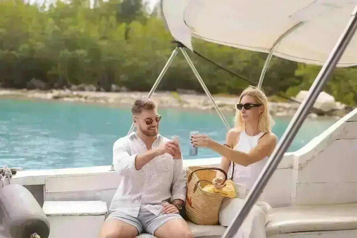 VIP Harbour Island Airport Transfer - Conch &amp; Coconut - Harbour Island, Bahamas